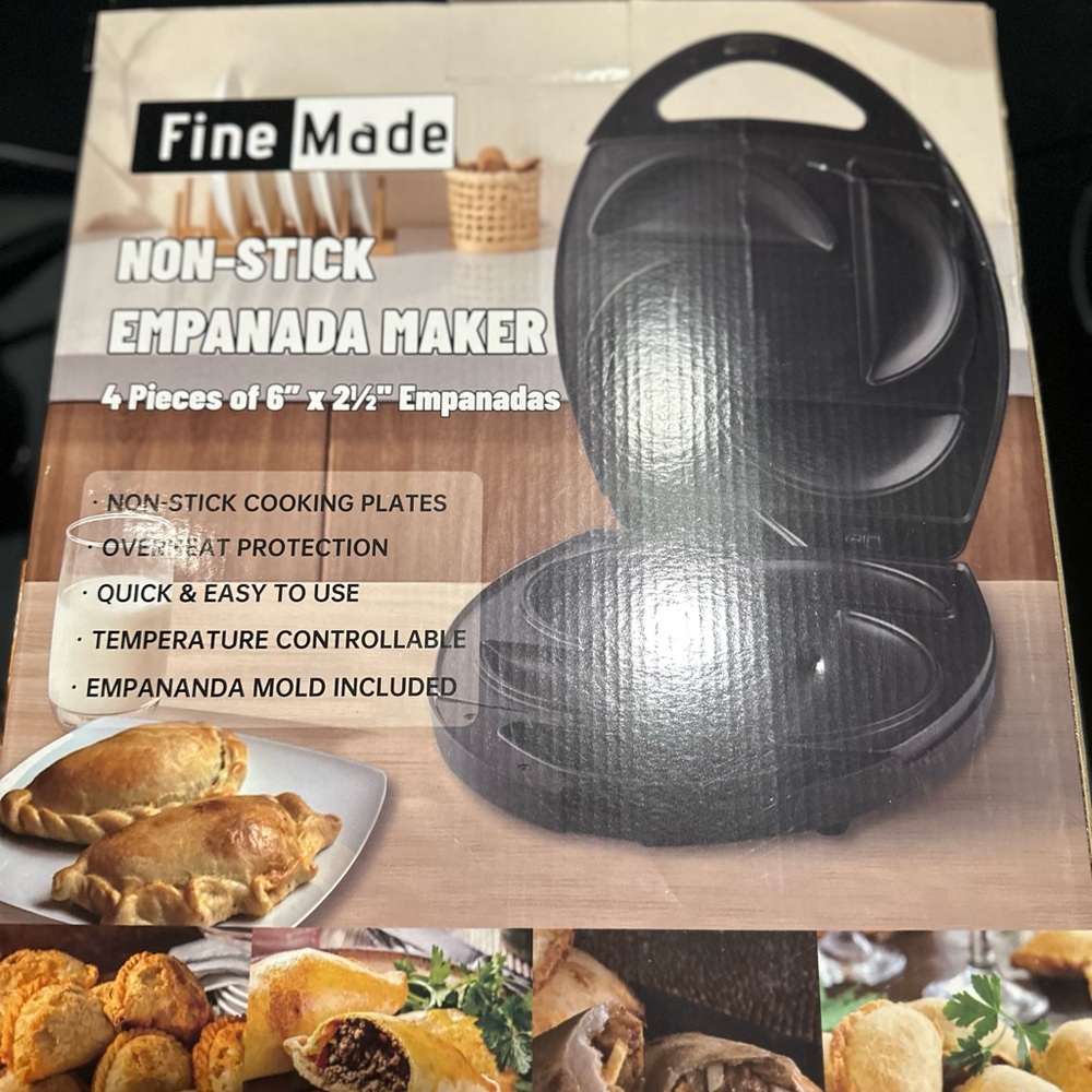 Fine Made Empanada Maker